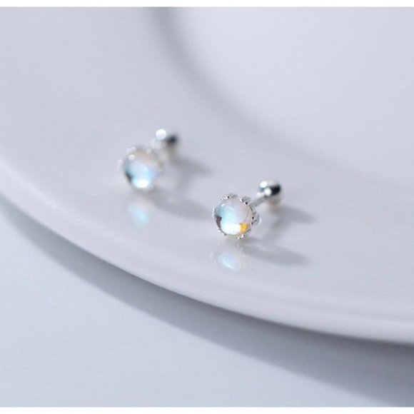 Solid Silver Screw back Solitaire Moonstone Small Studs Earrings- ESB010 - Picture 7 of 14